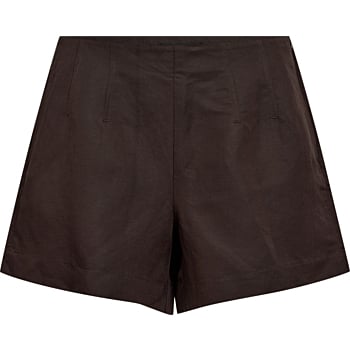 CMColleen shorts mulch