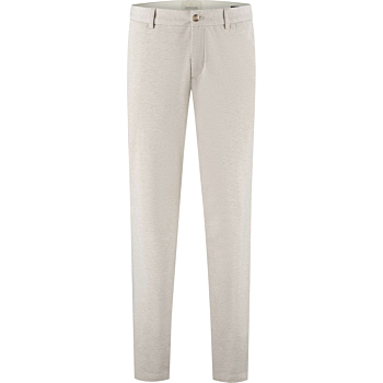 Logan Pique Chino