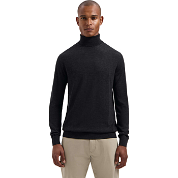 Destin Turtleneck
