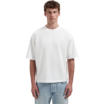 DS_Kole Tee