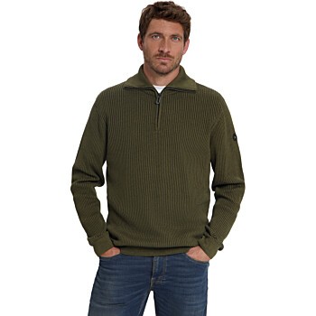 Pullover Half Zip Wing Collar Tuck Moss