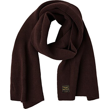 Basic scarf Fudge