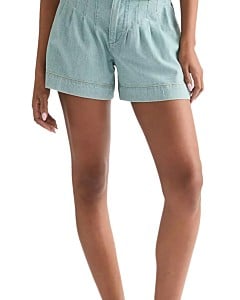 Country estate short pale denim