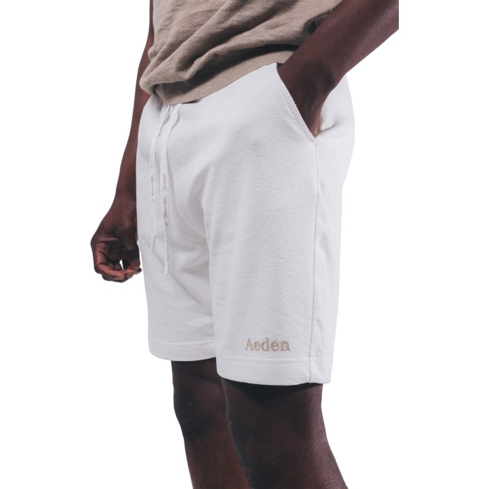 Jimmy short off white