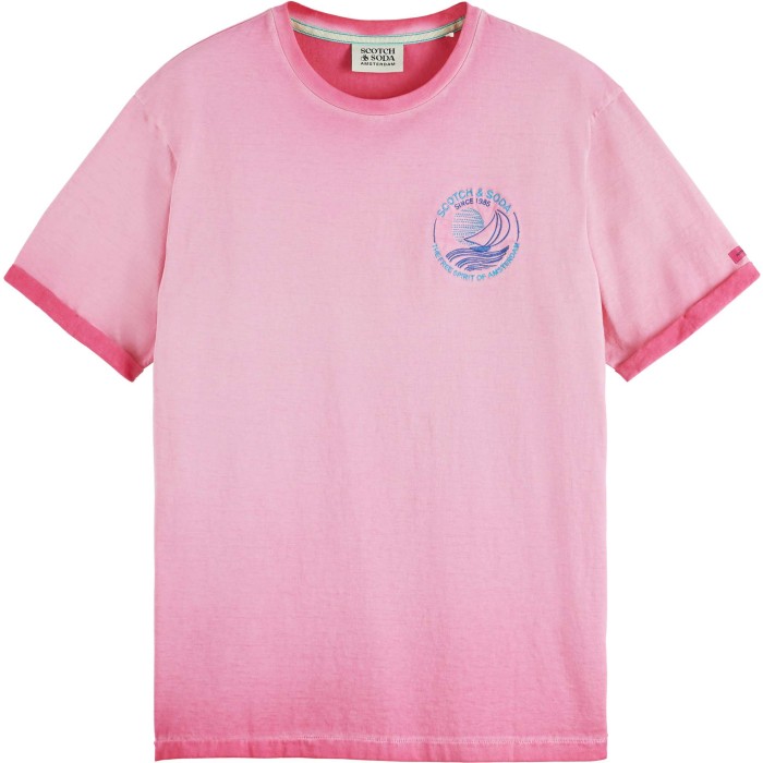 Cold dye tee with chest artwork cerise