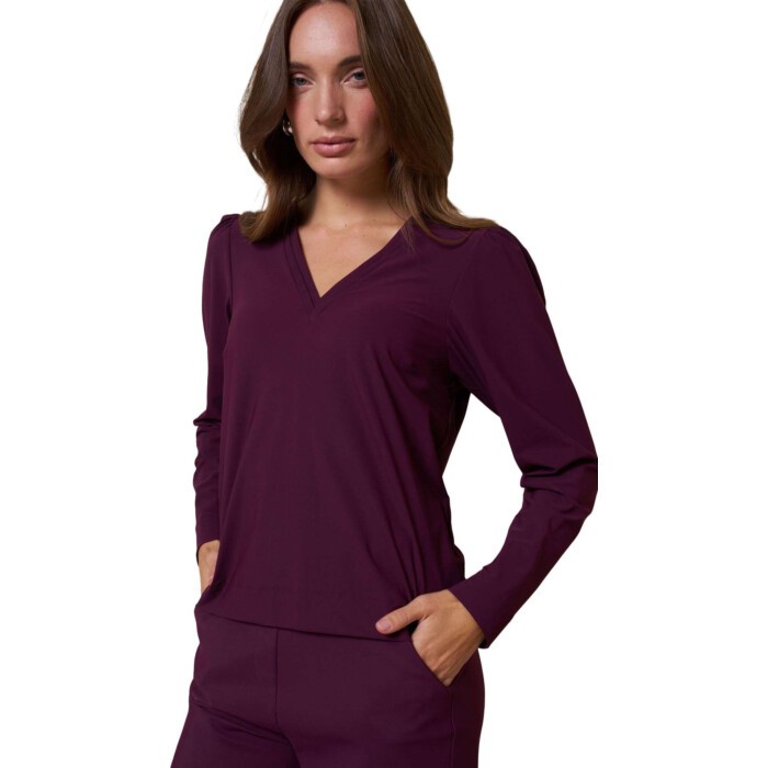 Valdis top