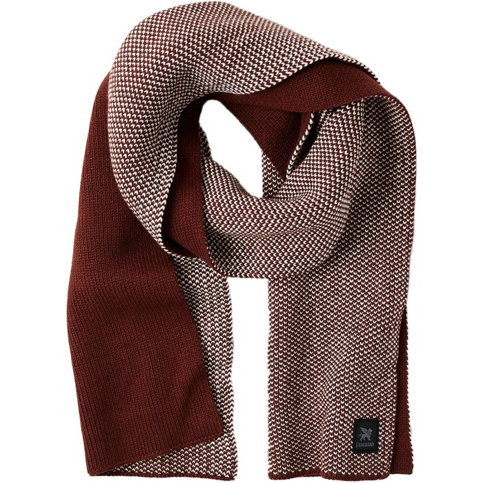 Knitted scarf cherry mahogany