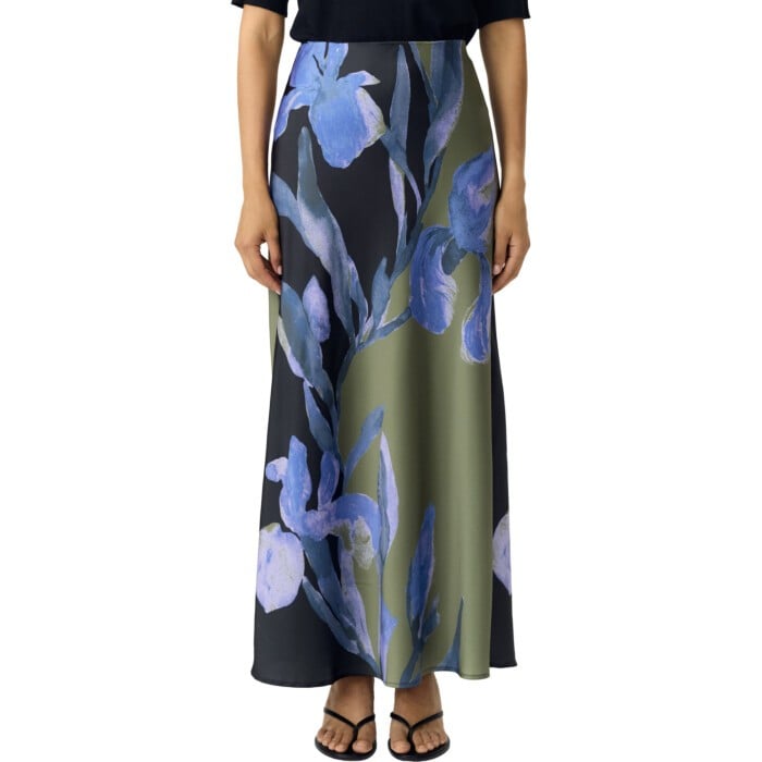 YASPELLA HW MAXI SKIRT S. Black/Etira print