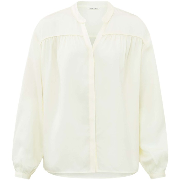 Blouse with pleated details ivory white