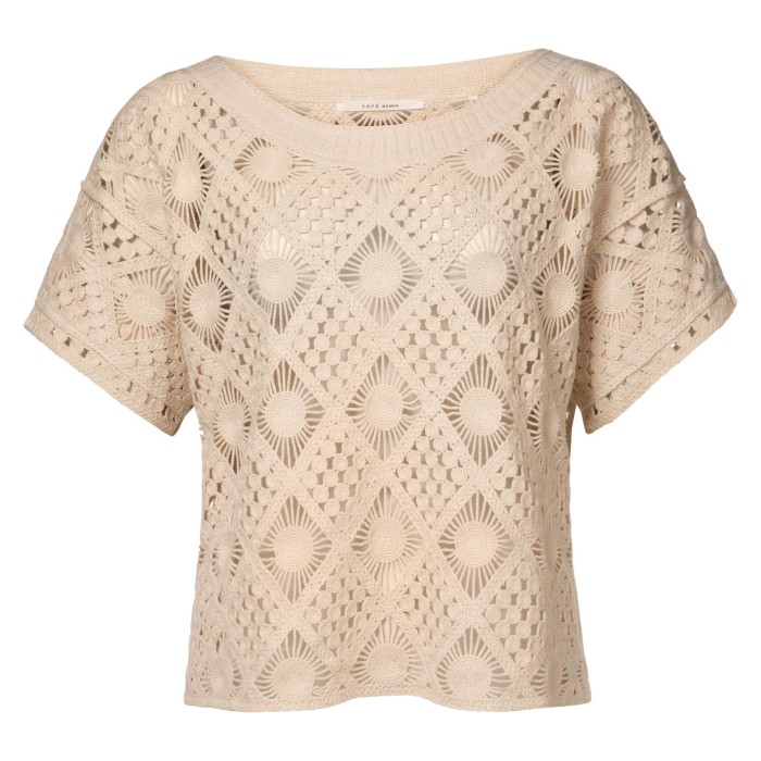 Crochet sweater in cotton birch sand