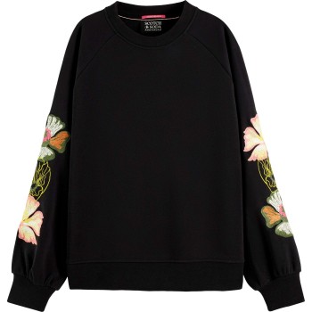 Embroidered sleeve raglan sweater black